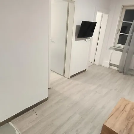 Haus2 *